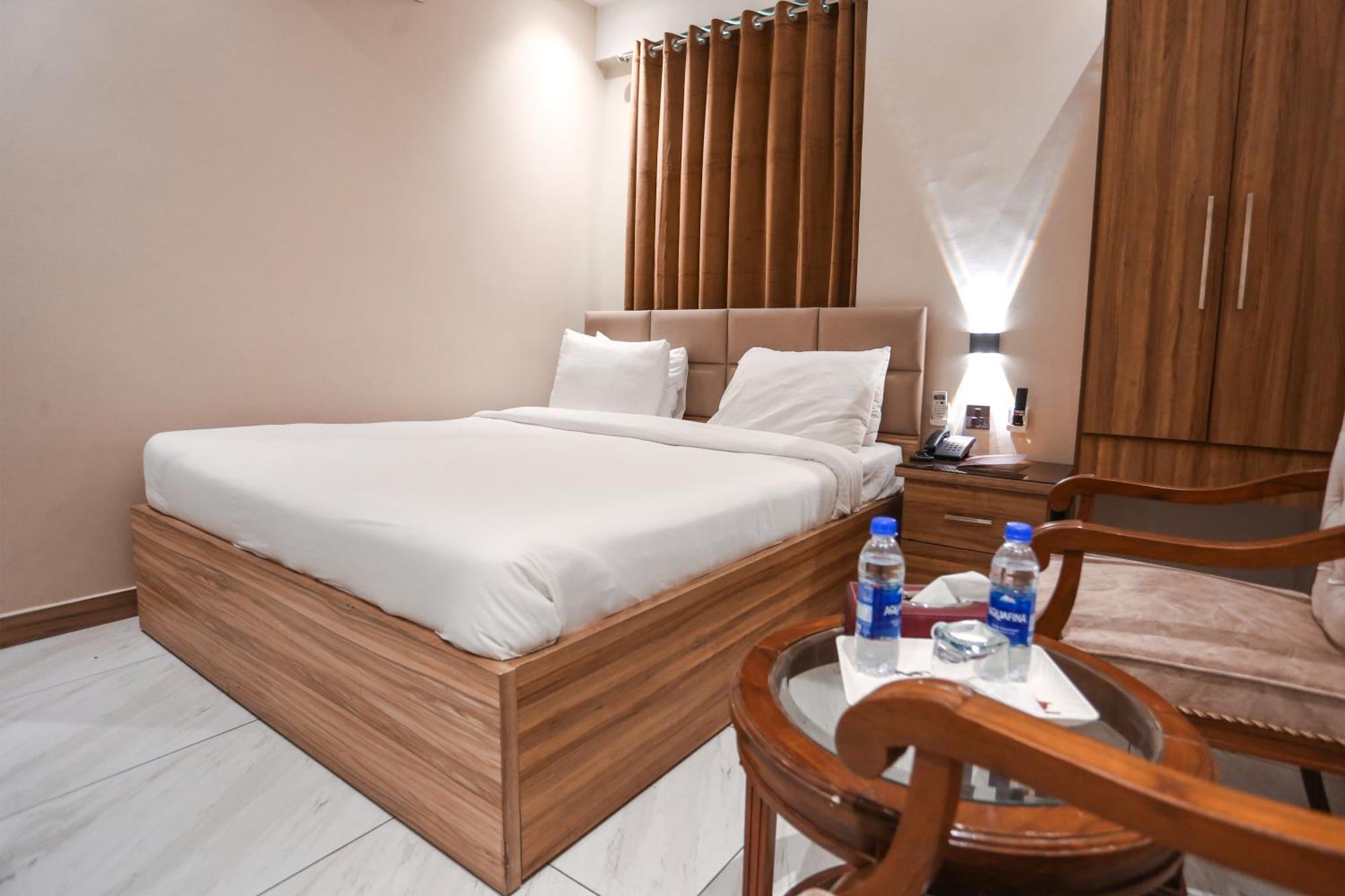 Hotel Pearl Inn Καράτσι Εξωτερικό φωτογραφία